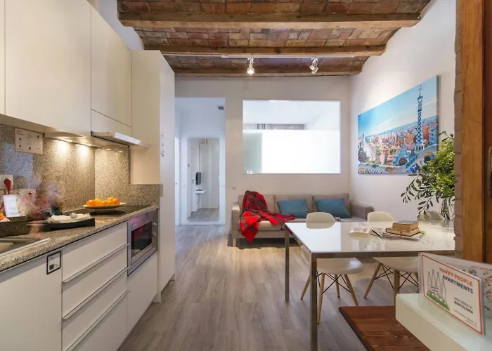Happy People Sagrada Familia Apartments